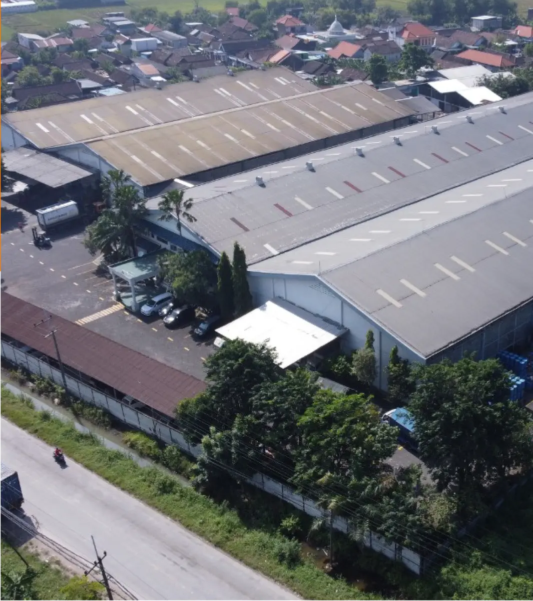 Pabrik PT Warnatama Cemerlang dari udara