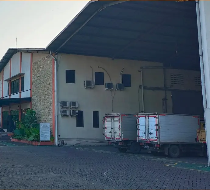 Pabrik tinta PT Warnatama Cemerlang Tangerang